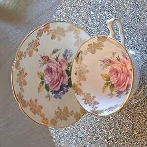 Collingwood tea cup and saucer